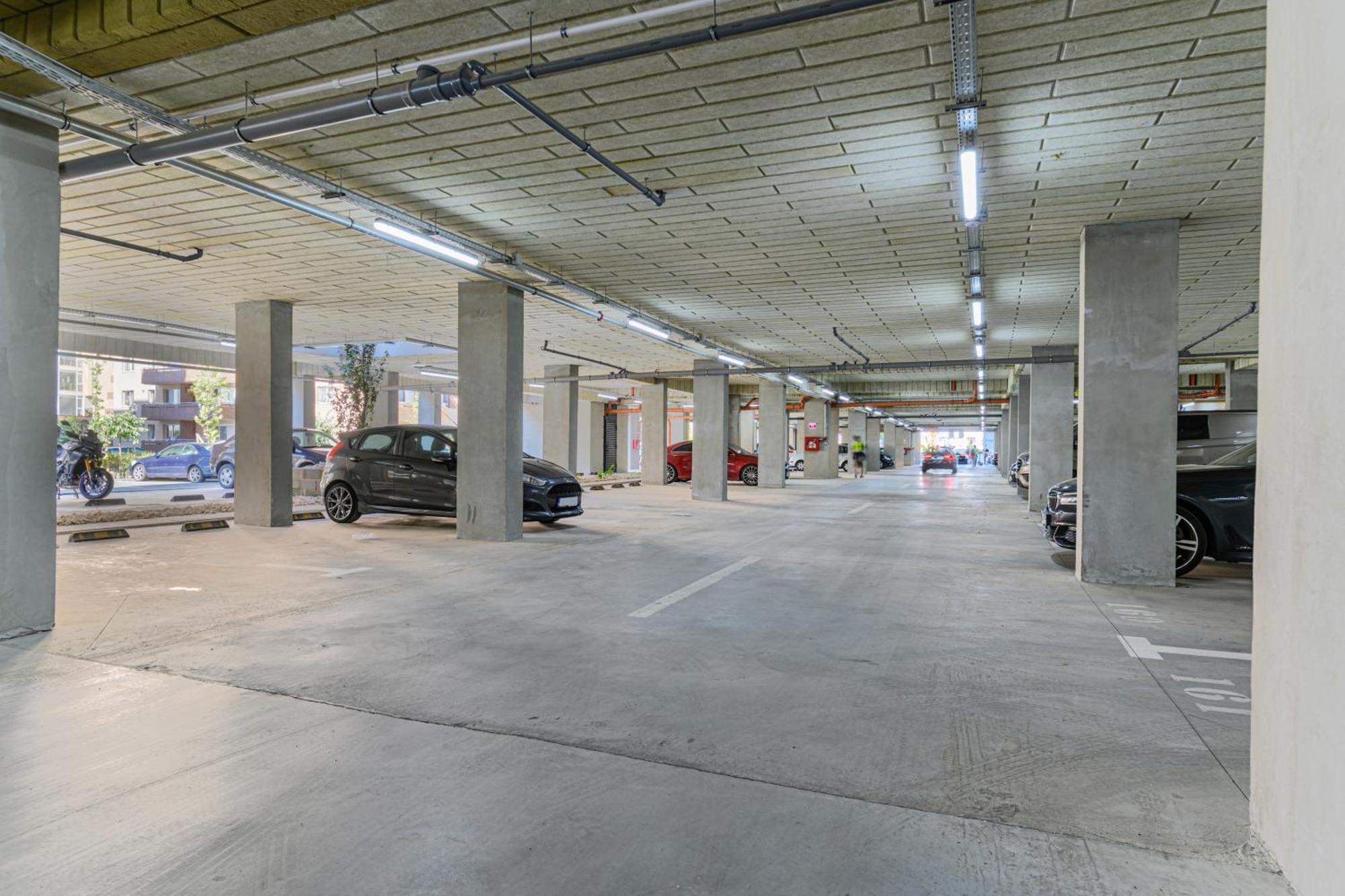Luxury Landing Apartments Complex Qualis Brasov Luaran gambar
