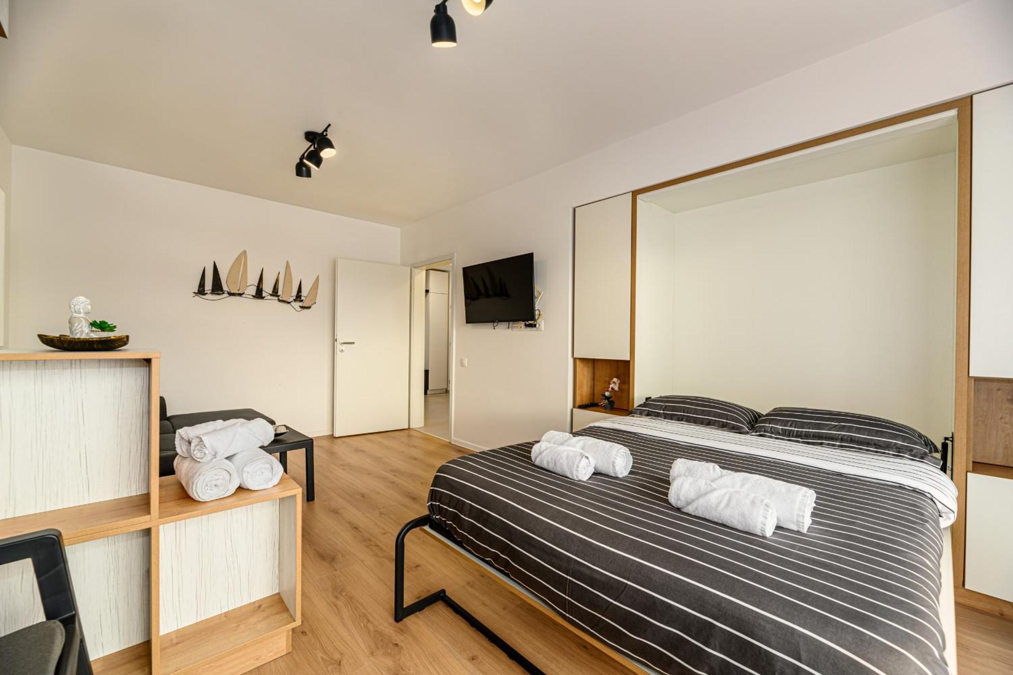 Luxury Landing Apartments Complex Qualis Brasov Luaran gambar