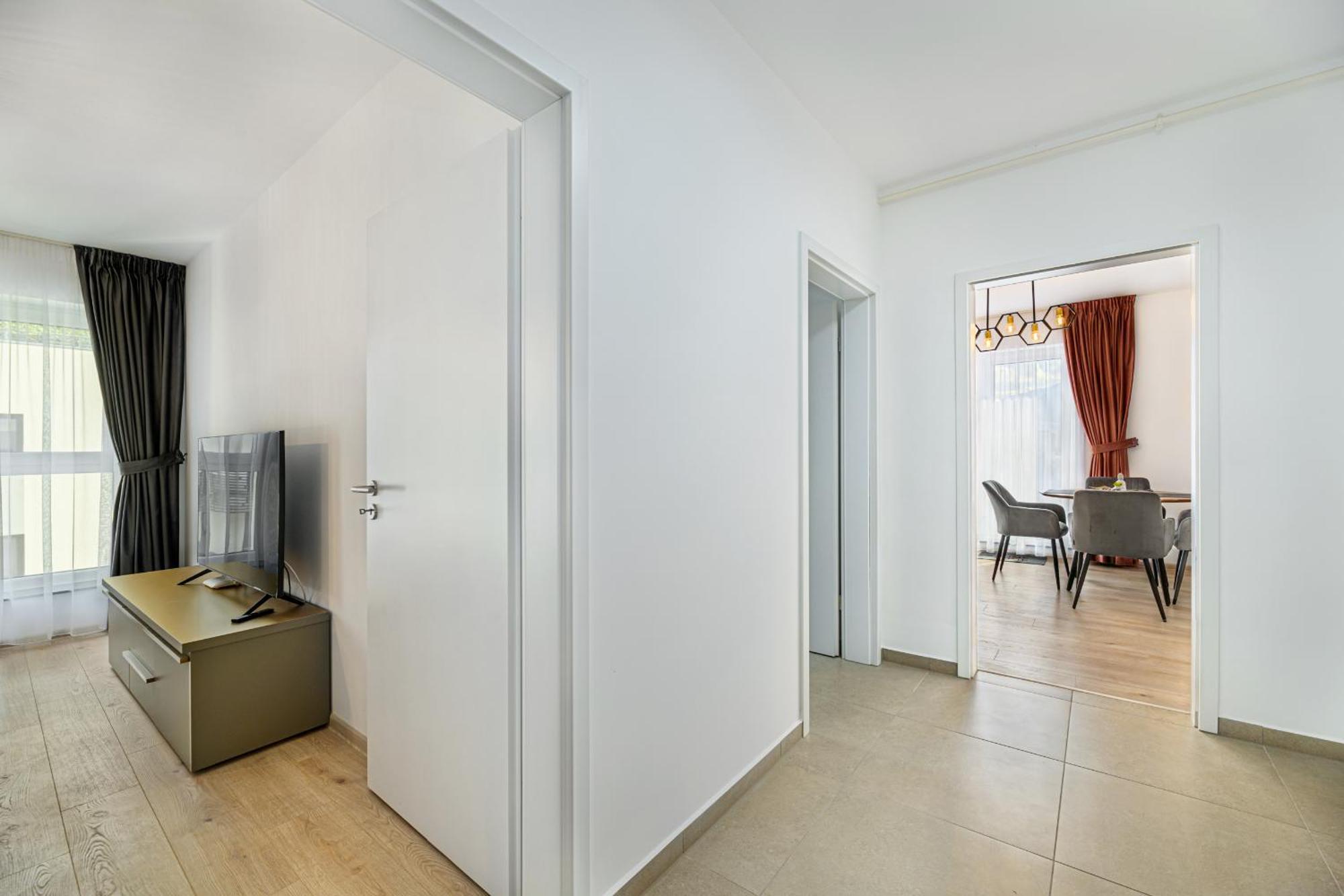Luxury Landing Apartments Complex Qualis Brasov Luaran gambar