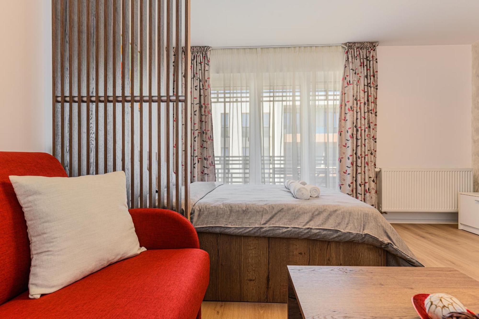 Luxury Landing Apartments Complex Qualis Brasov Luaran gambar