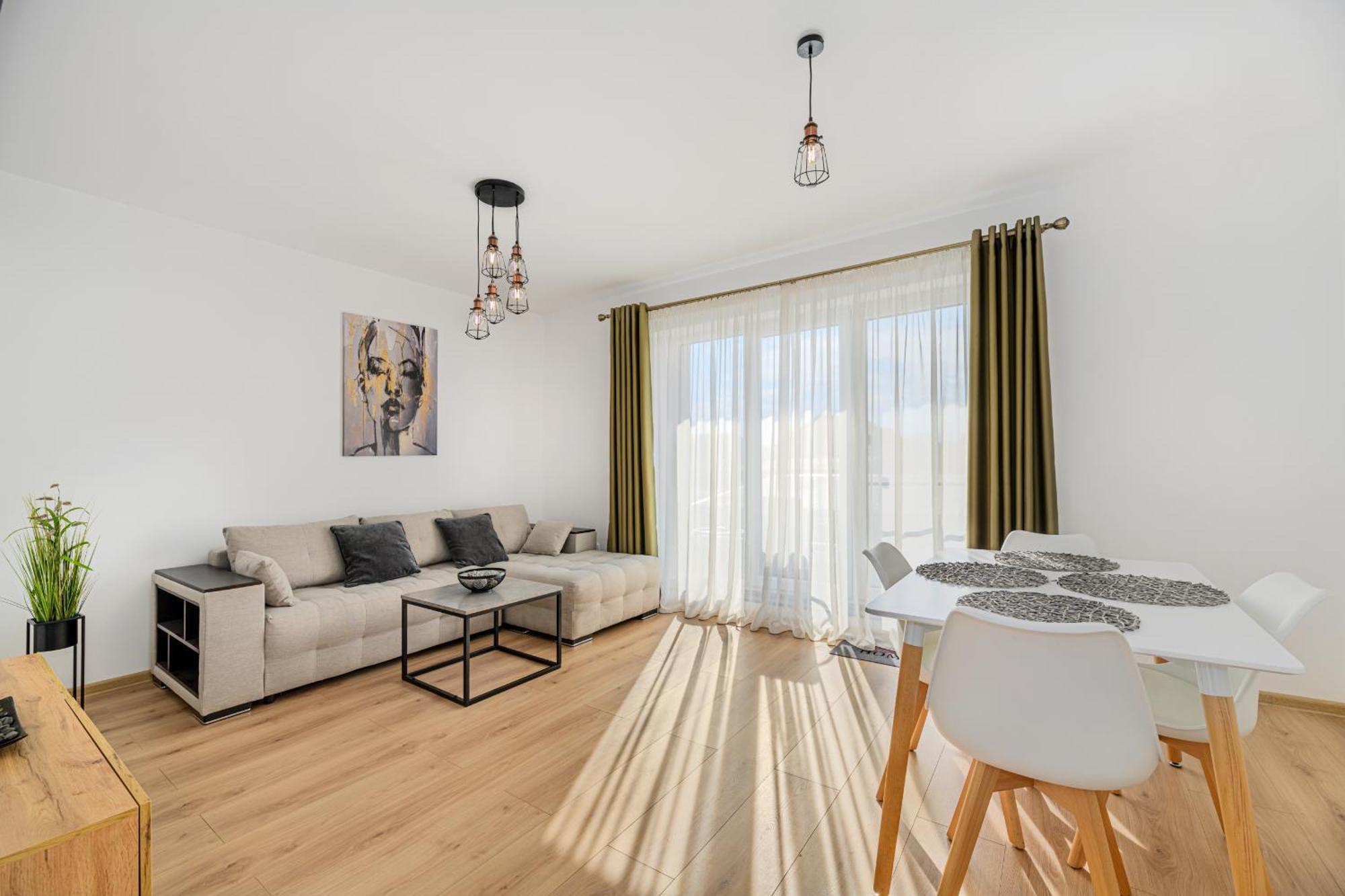 Luxury Landing Apartments Complex Qualis Brasov Luaran gambar